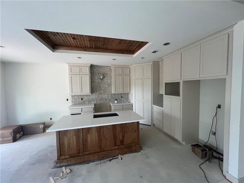 11715 E 231st Street, Peculiar, MO 64078