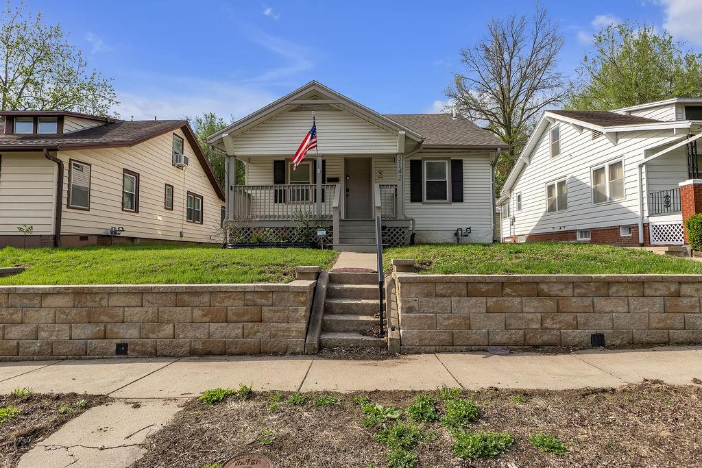 3142 Felix Street, St Joseph, MO 64501