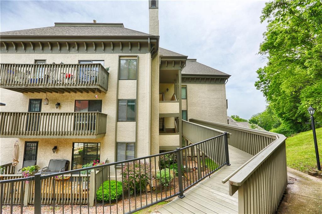 303 E Partridge Avenue, Independence, MO 64055