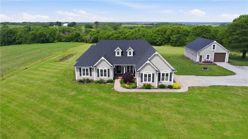 14251 KK Highway, Braymer, MO 64624