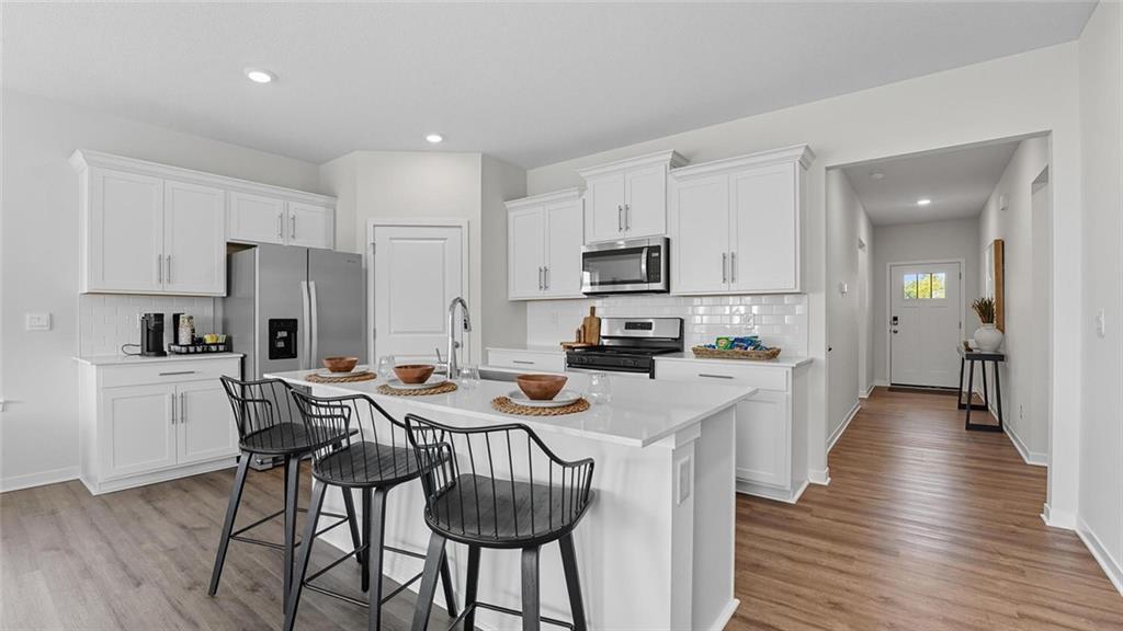 36425 W 102nd Place, De Soto, KS 66018