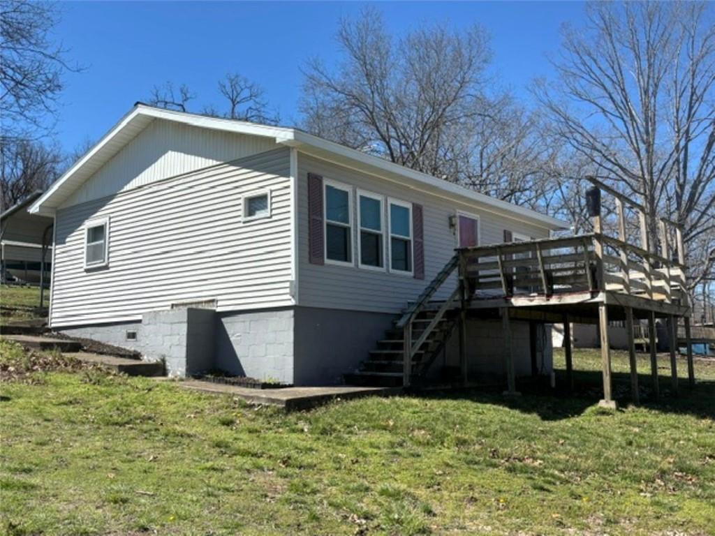 592 Outlook Drive, Edwards, MO 65326