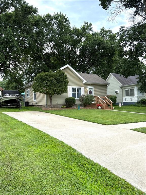 815 Meade Street, Brookfield, MO 64628