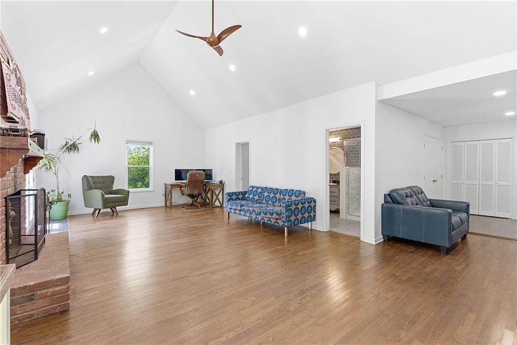 1106 College Hill Street, Pleasant Hill, MO 64080