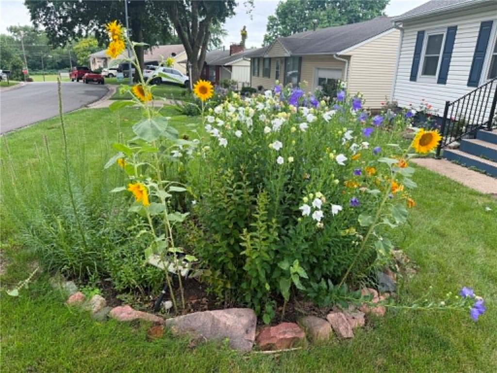 2600 Cardinal Lane, St Joseph, MO 64503