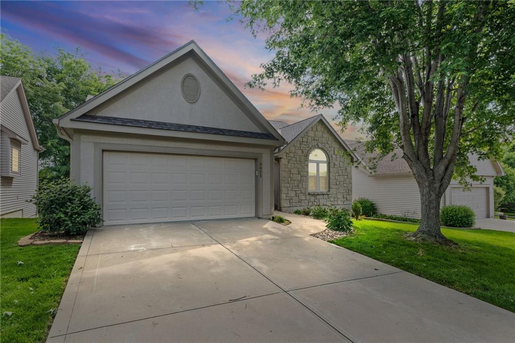 8655 N Britt Avenue, Kansas City, MO 64154