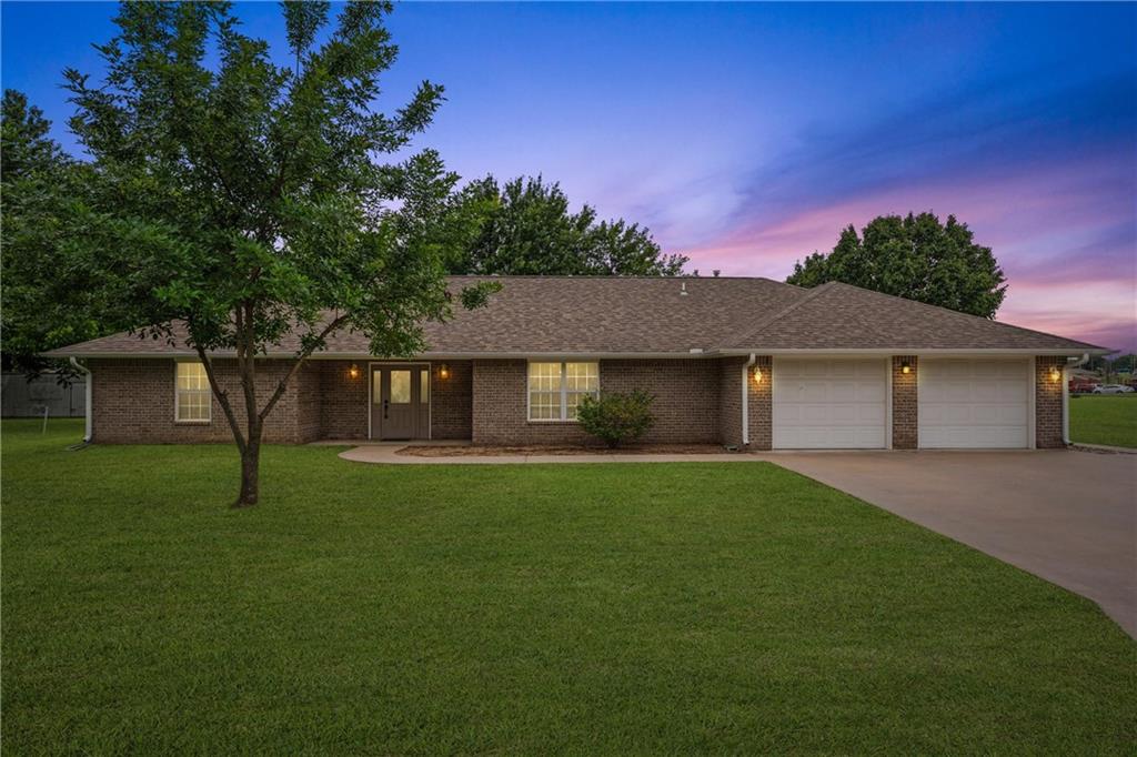 1006 S Ridgeway Street, Caney, KS 67333