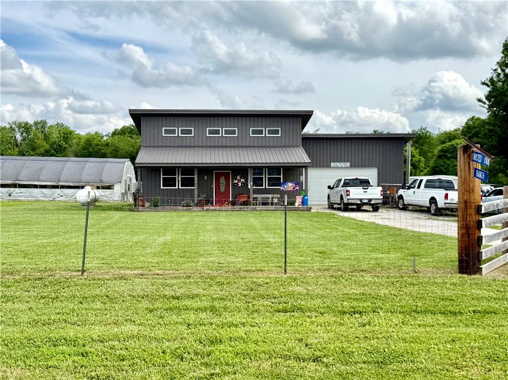 923 Park Street, Cherryvale, KS 67335