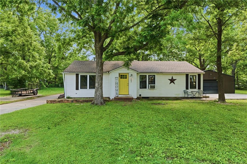203 S Ohio Street, Archie, MO 64725