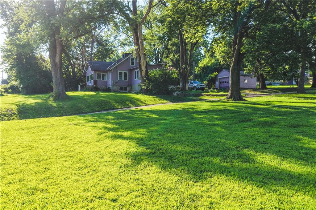 7165 Gibbs Road, Kansas City, KS 66106