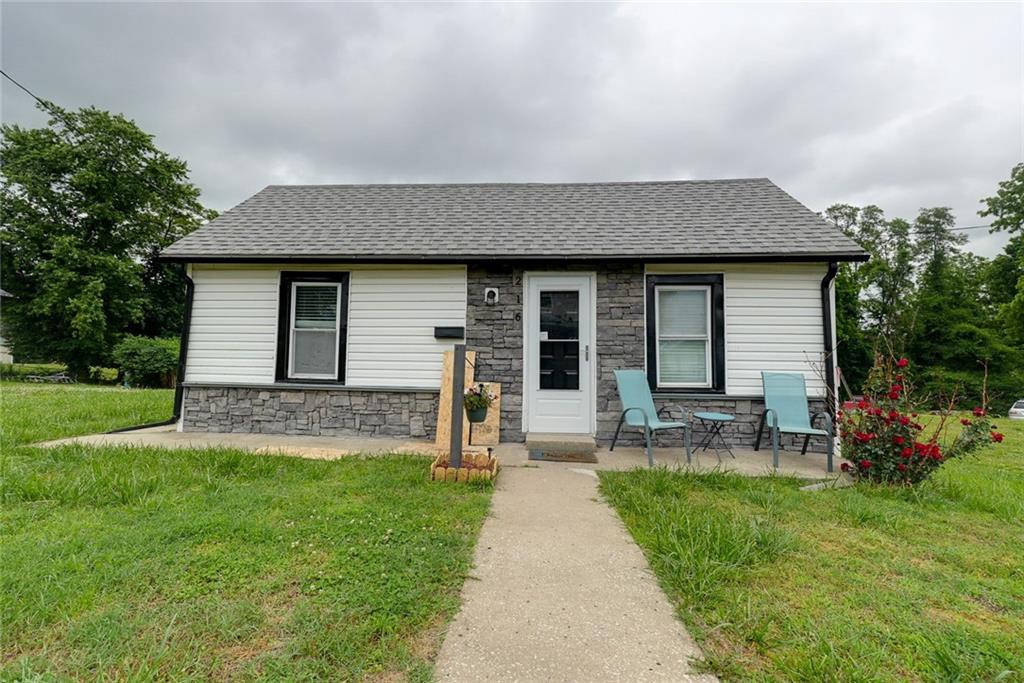 216 N 24th Street, Lexington, MO 64067