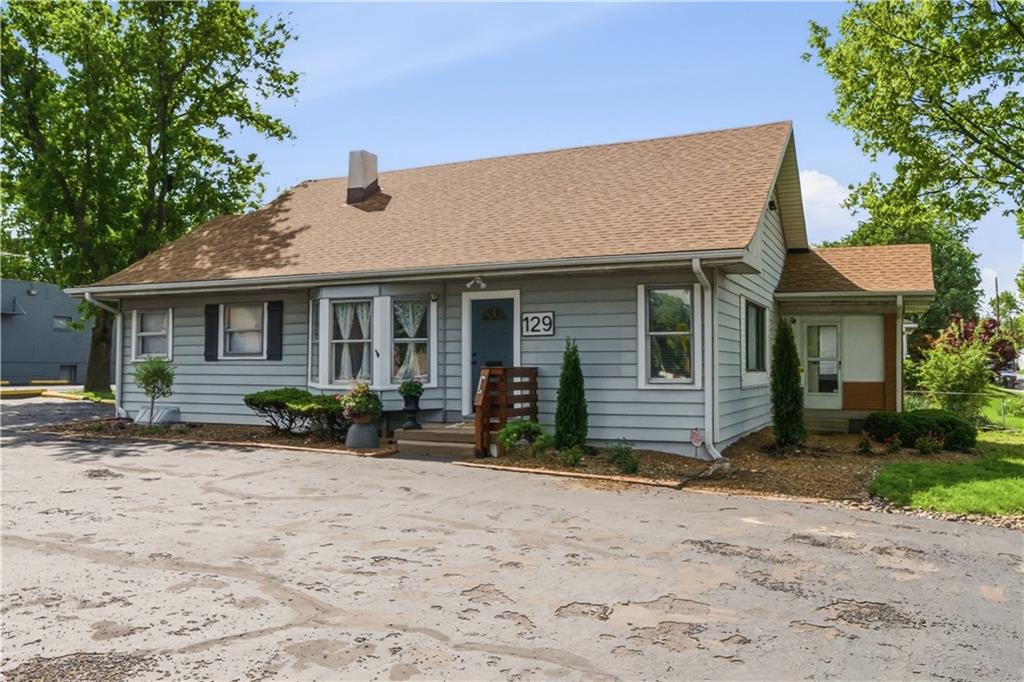 129 W 23rd Street, Independence, MO 64055