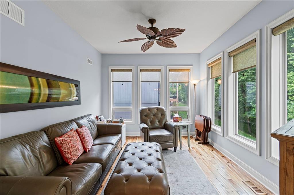 9127 N Evanston Avenue, Kansas City, MO 64157