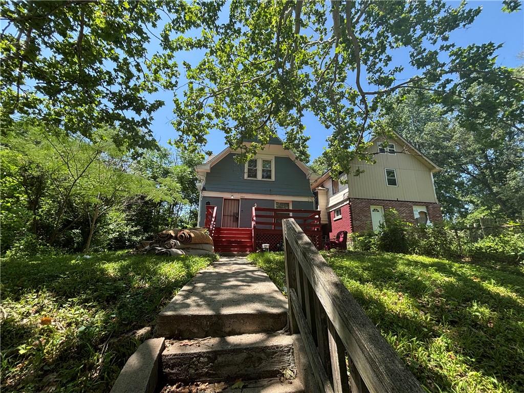 1014 Agnes Avenue, Kansas City, MO 64127
