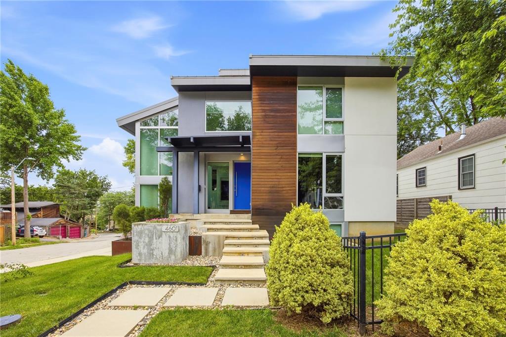 4601 Mercier Street, Kansas City, MO 64112