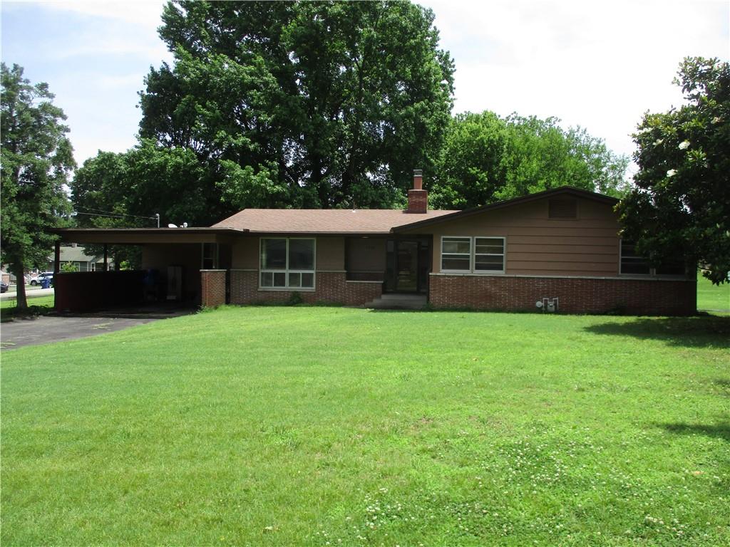 1816 Cherokee Avenue, Baxter Springs, KS 66713