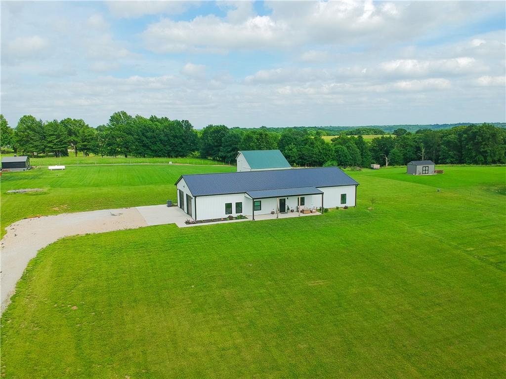 8009 S Enochs Mills Road, Grain Valley, MO 64029