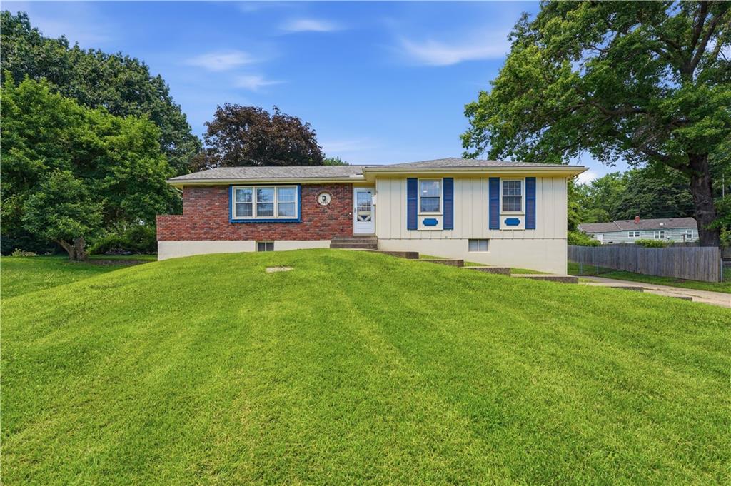 9700 E 82nd Street, Raytown, MO 64138
