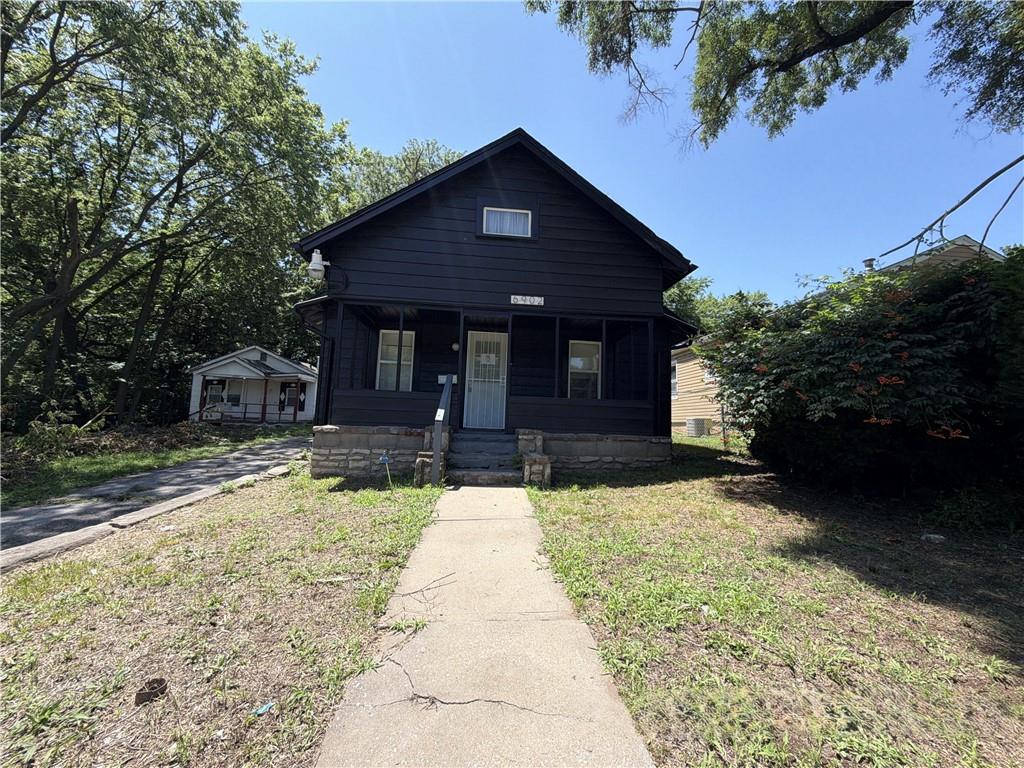6902 Bellefontaine Avenue, Kansas City, MO 64132