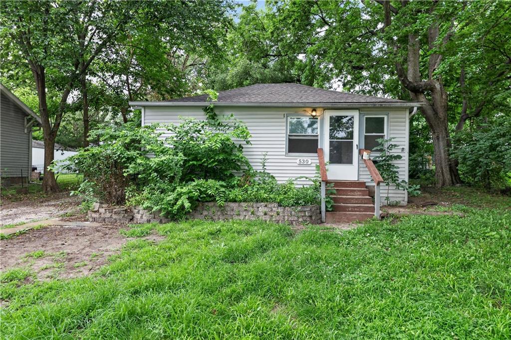 530 S Willow Avenue, Independence, MO 64053