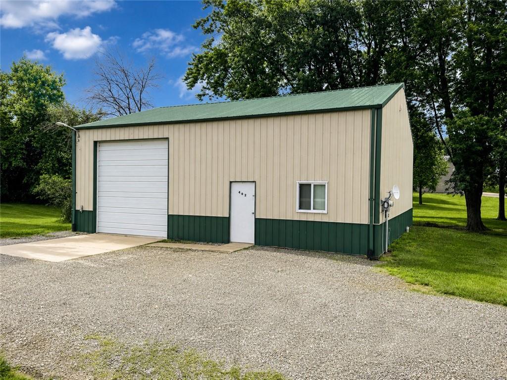 402 N Lyon Street, Grant City, MO 64456