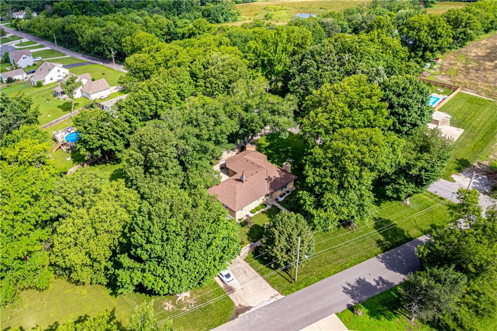 700 S Alexander Road, Independence, MO