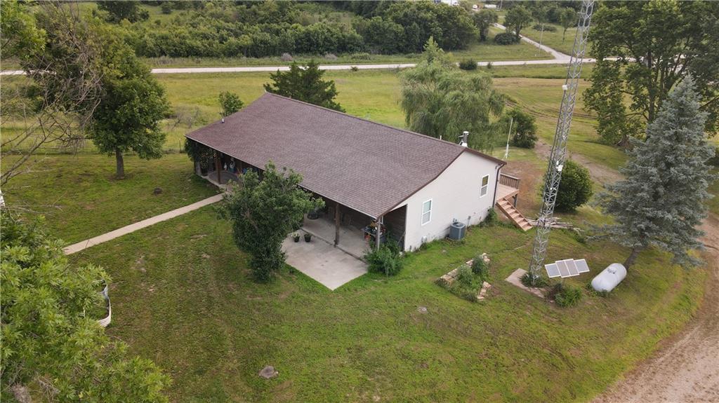 126 SW 400th Road, Warrensburg, MO 64093