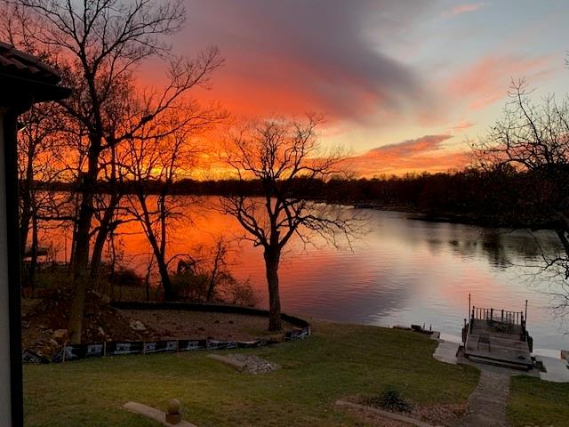 7810 NW Scenic Drive, Weatherby Lake, MO 64152