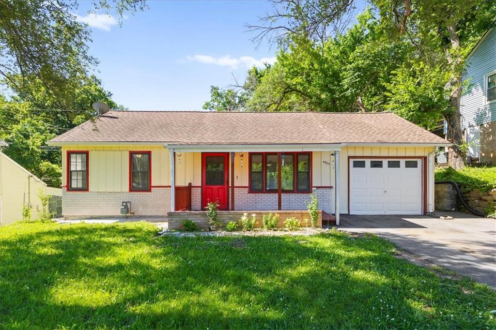 4905 Oakland Avenue, Kansas City, KS 66102