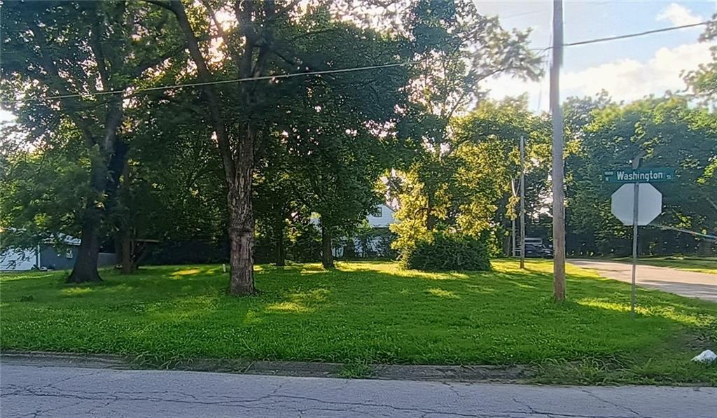 1606 N Washington Street, Nevada, MO 64772