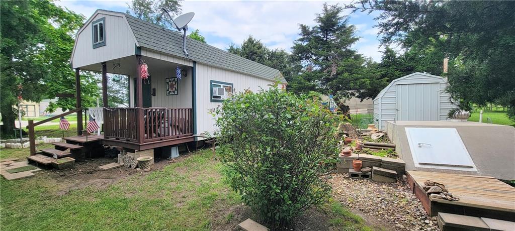 24-28 Hackberry Road, Mapleton, KS 66754