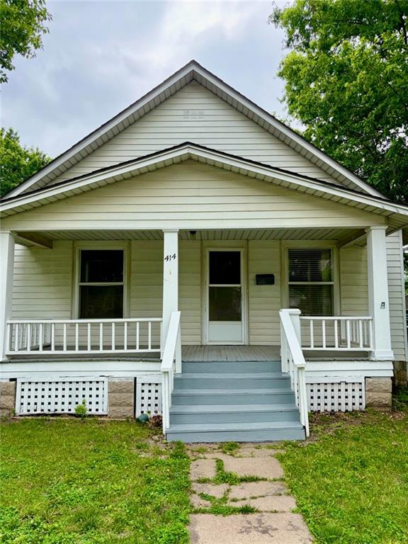 414 S 2nd Street, Odessa, MO 64076
