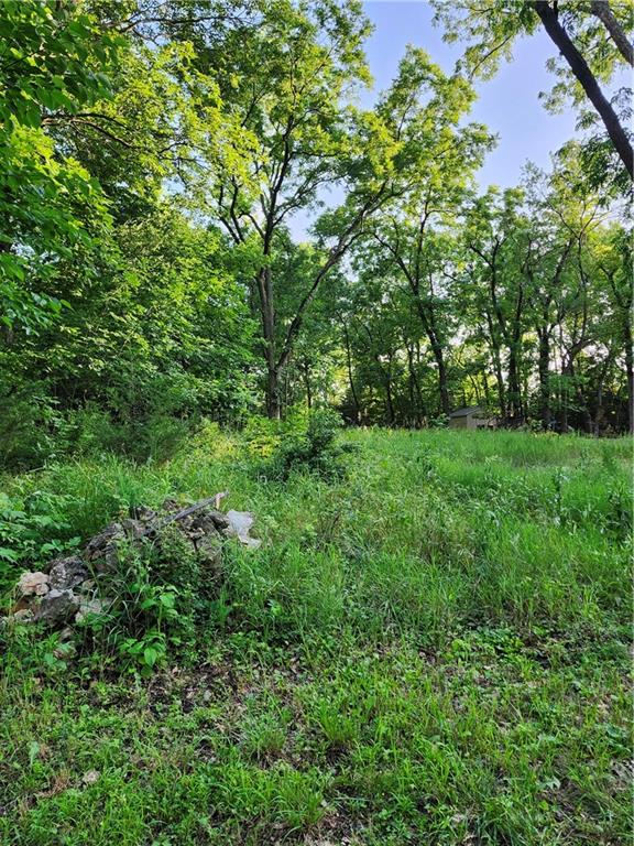 18 Sunset Circle, Linn Valley, KS 66040