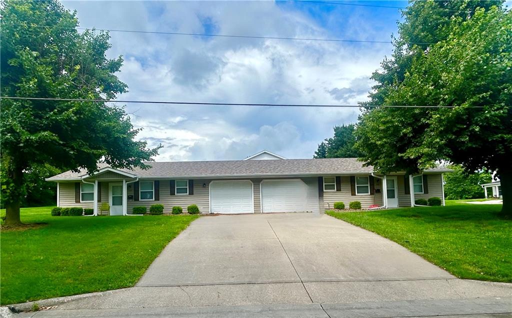 422-424 Mattie Street, Maryville, MO 64468