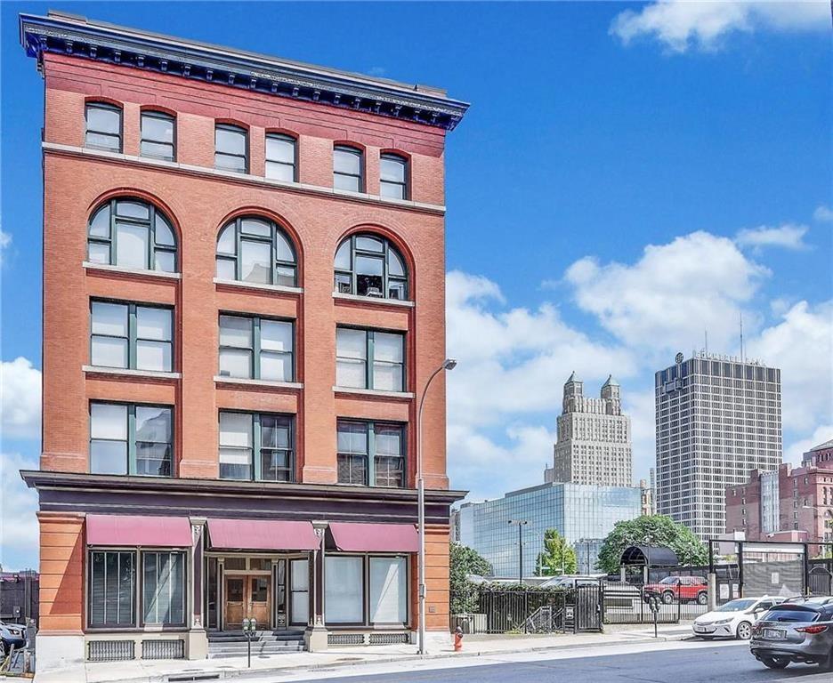609 Central Street, Kansas City, MO 64105
