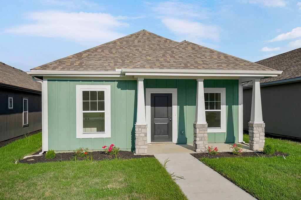 1600 Cottonwood Creek Avenue, Kearney, MO 64060
