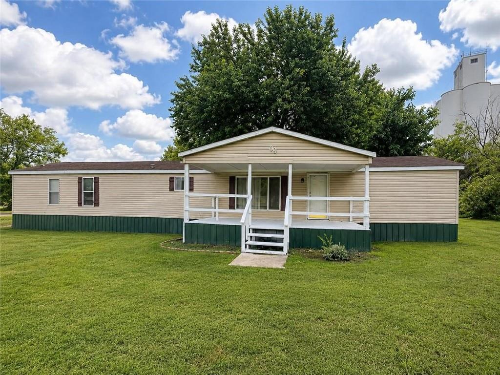809 W 9th Street, Baxter Springs, KS 66713