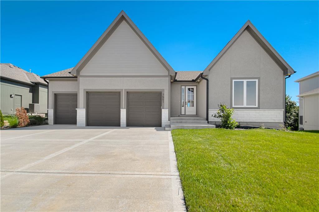 7551 NW Gower Avenue, Kansas City, MO 64151