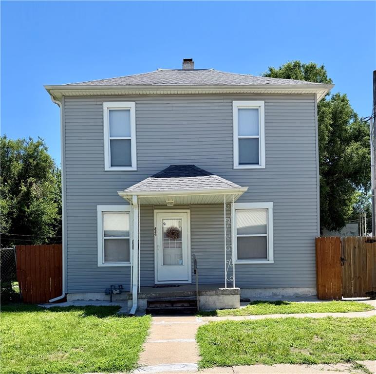 839 S 22nd Street, St Joseph, MO 64507