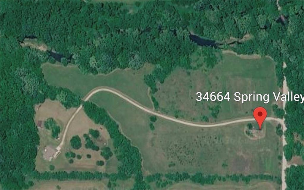 34664 Spring Valley Road, Paola, KS 66071