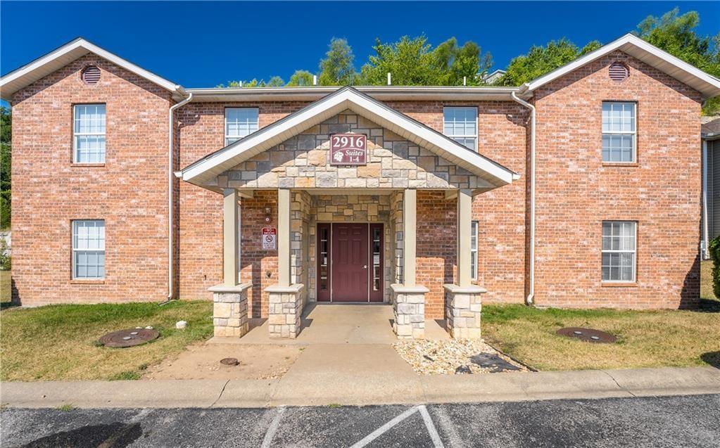 2916 Vinyards Parkway, Branson, MO 65616