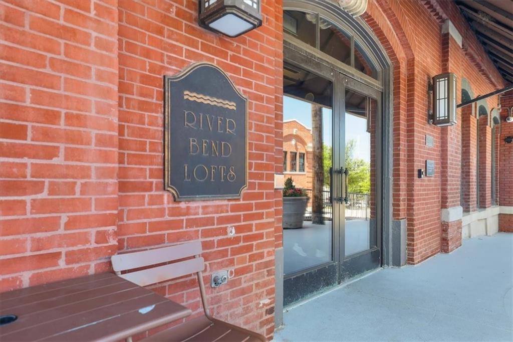 200 MAIN Street, Kansas City, MO 64105
