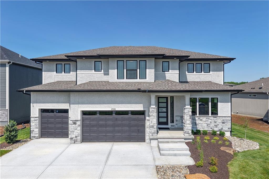 16965 W 172nd Terrace, Olathe, KS 66062