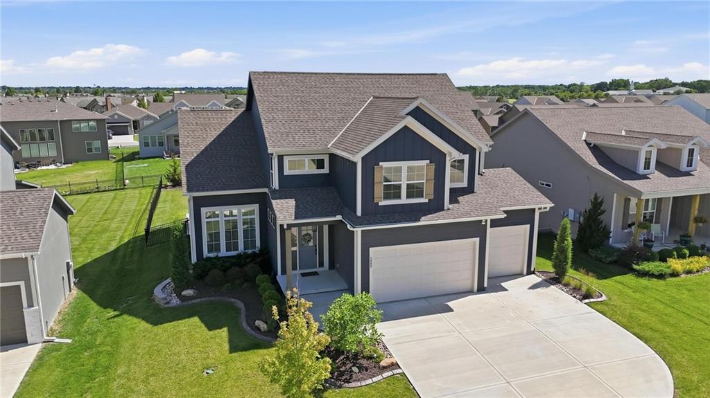 1505 SW Arbormill Terrace, Lee's Summit, MO 64082
