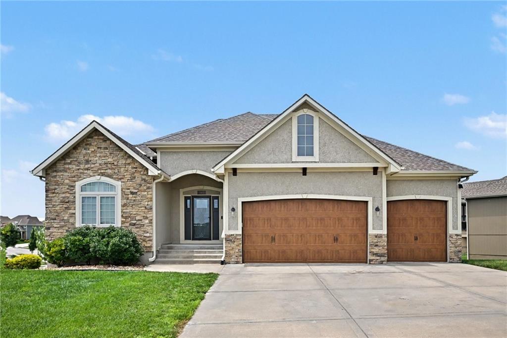 9000 N Seymour Avenue, Kansas City, MO 64153