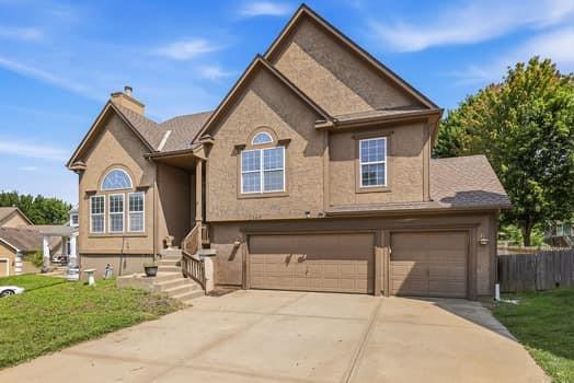 2346 W Piatt Lane, Olathe, KS 66061