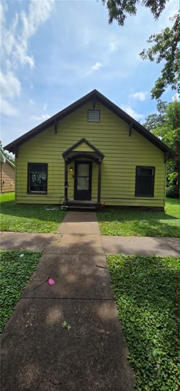 315 S 3rd Street, Iola, KS 66749