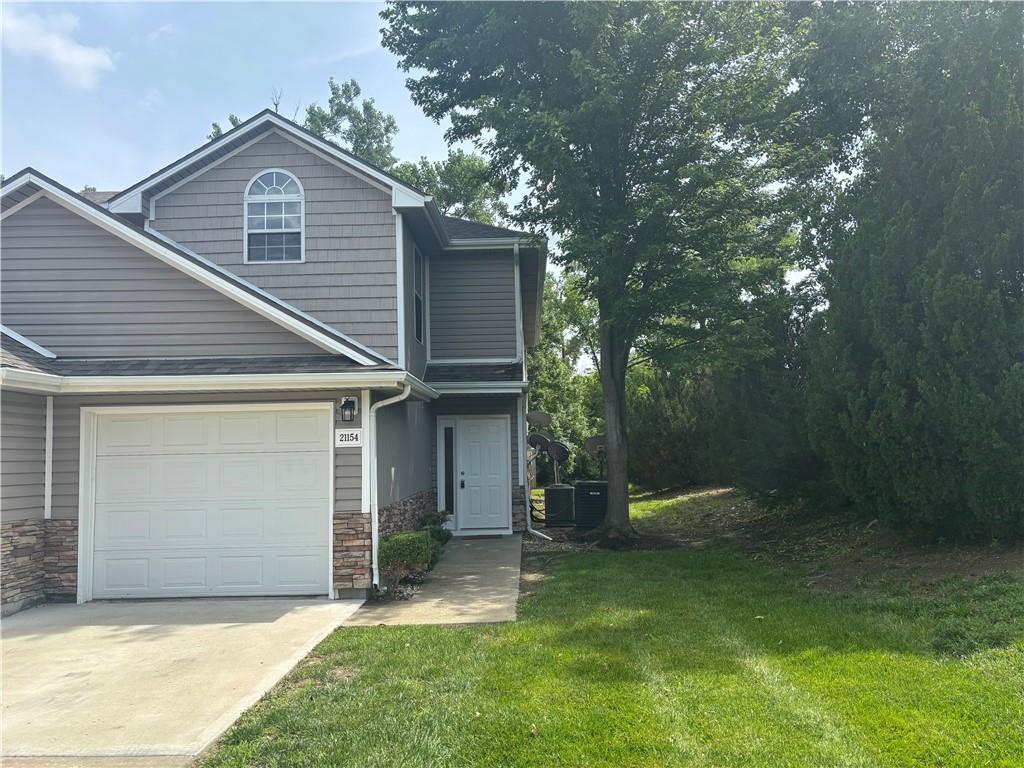 21154 Millridge Street, Spring Hill, KS 66083