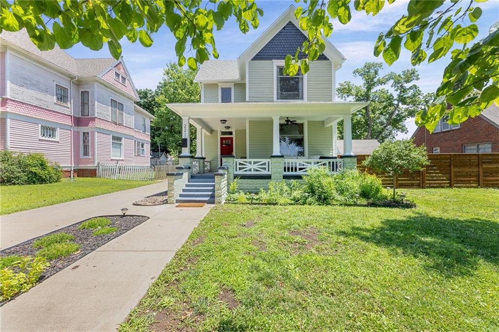 221 S Colborn Street, Iola, KS 66749