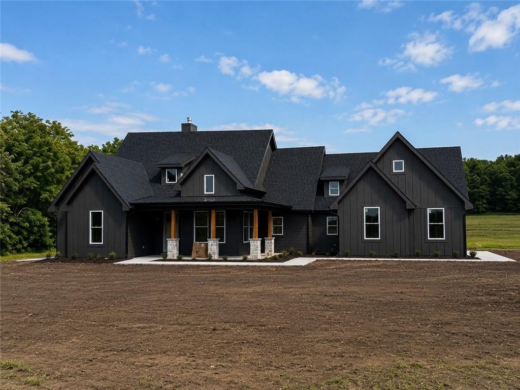 702 NW 1501st Road, Holden, MO 64040